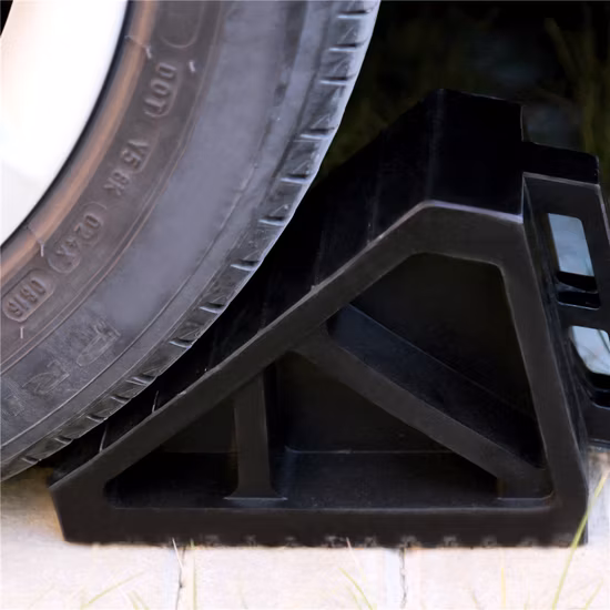 2kg 3kg 6kg Rubber Wheel Chocks for Cars and Truck Rubber Stopper